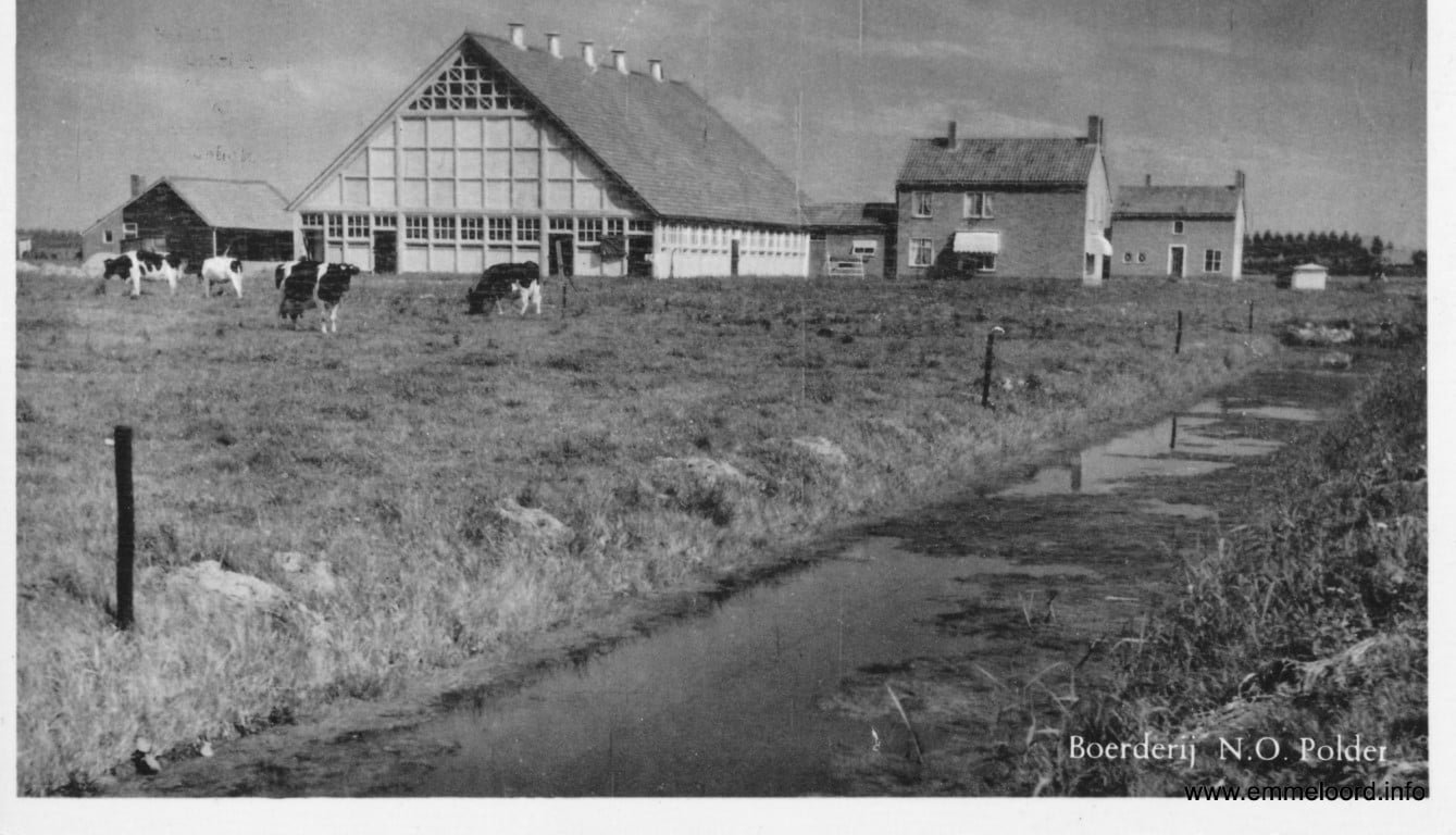 Schokbetonschuur-14.jpg Schokbetonschuur-14.jpg